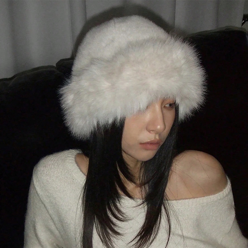 Women's Fuzzy Wide Brim Faux F - огляд і ціна Bucket Hat Embroidered