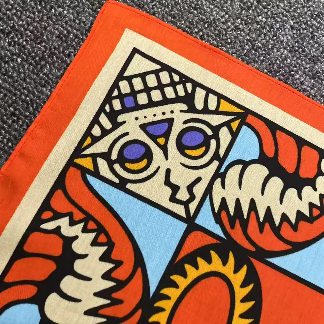 Digital Printed Retro Bandana  - огляд і ціна Street Fashion Dance